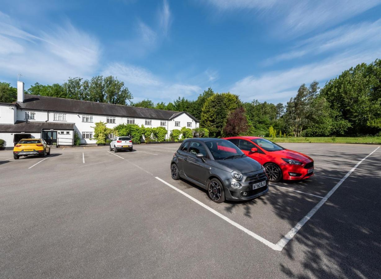 Statham Lodge Hotel Warrington Exterior photo